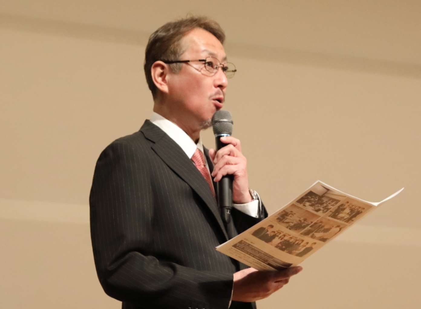 司会　東海ラジオ　村上和宏アナウンサー